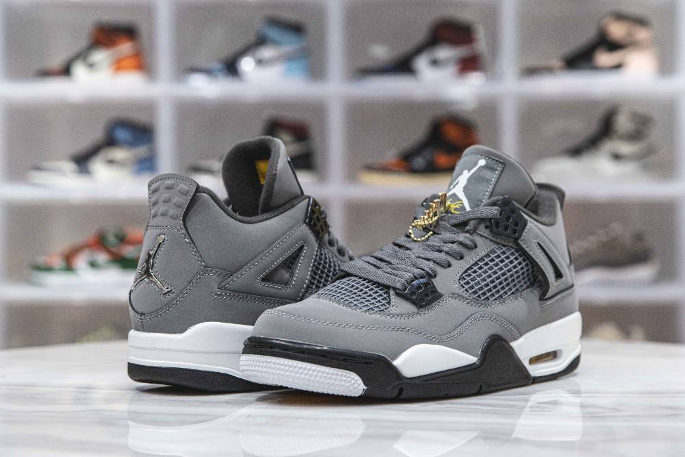 Air Jordan 4 Retro 'Cool Grey' 2019